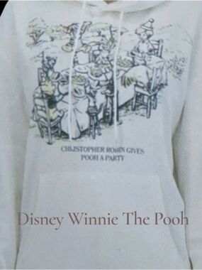 Disney Winnie the Pooh Cream Graphic Hoodie with Tea Party Illustration NWT B-29